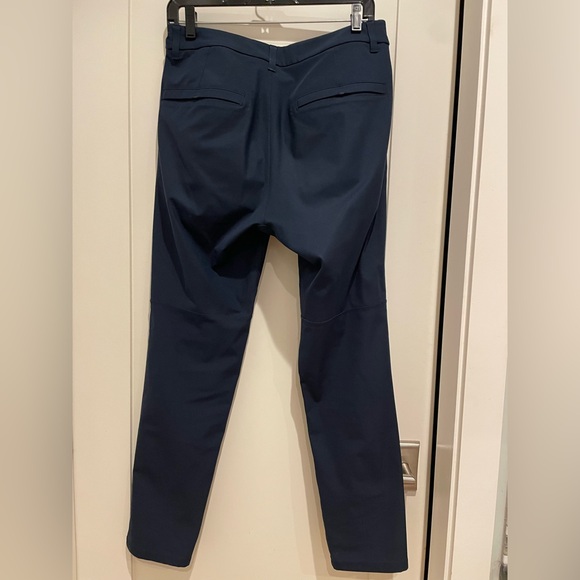 Men's Lululemon Commission Slim Fit Pant 30” Warpstreme True Navy Pants - Picture 4 of 5